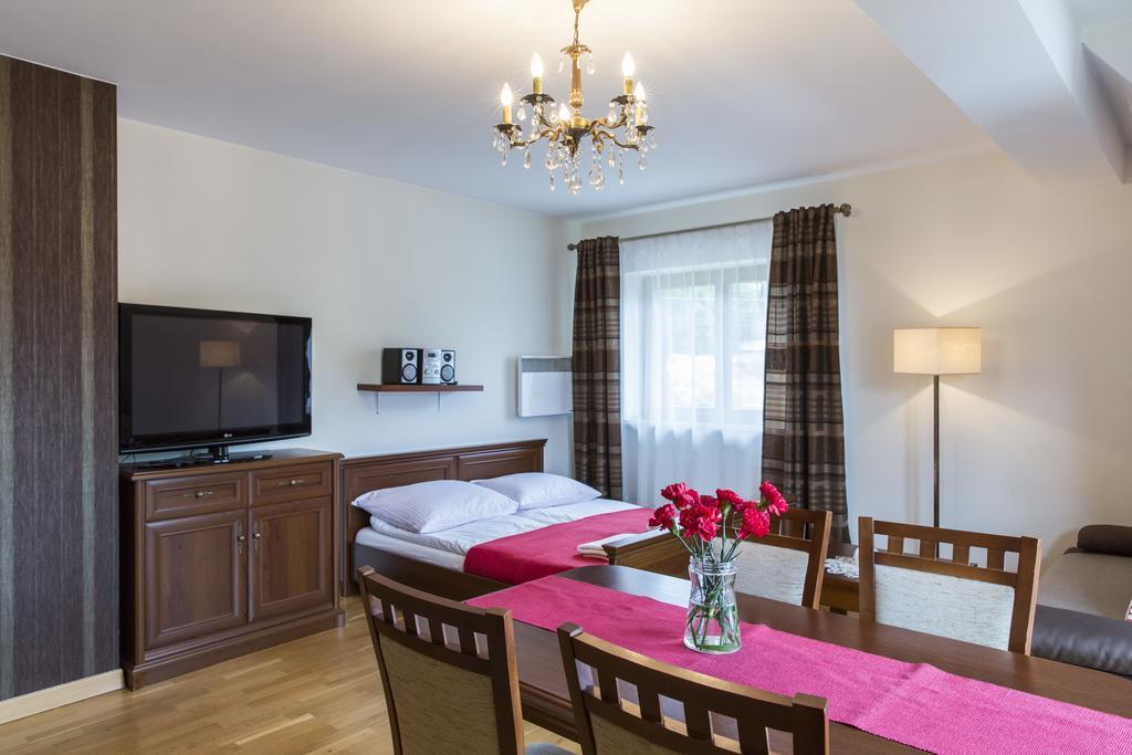 Udanypobyt Apartamenty Snowbird Kościelisko Kültér fotó
